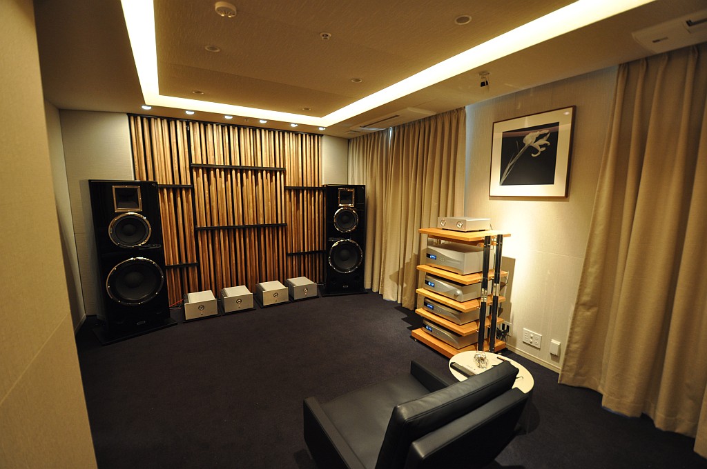 Hi End Audio Room Design Produced By H A L